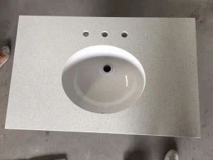 Kupaći kvarcni ispraznost na vrhu