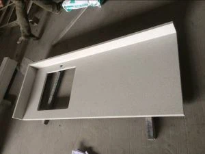 Bijele kremene kuhinjske vrhove