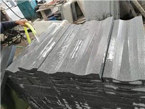 Svijetlo sivi granitni poklopac za odvod